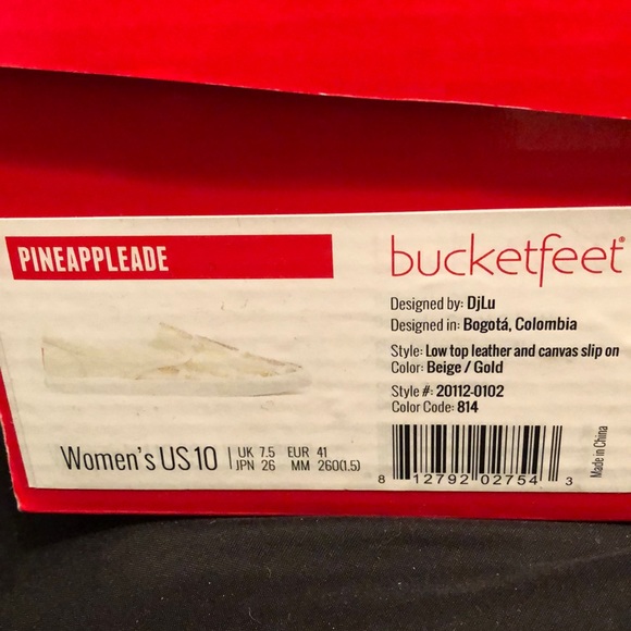 Brand new Pineapple Slip Ons - Picture 4 of 4